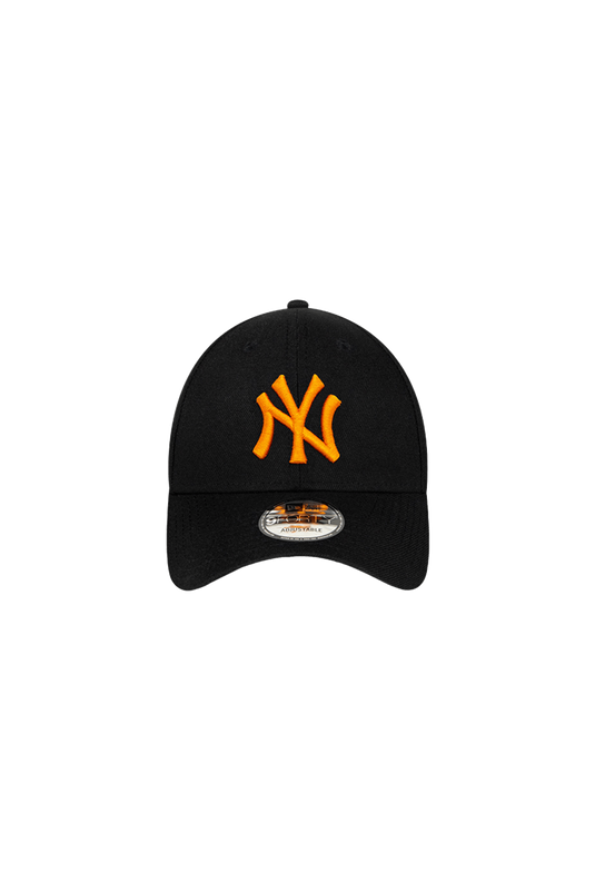 NEW ERA 940- LEAGUE ESSENTIAL NEYYAN BLKOGL OS BLACK