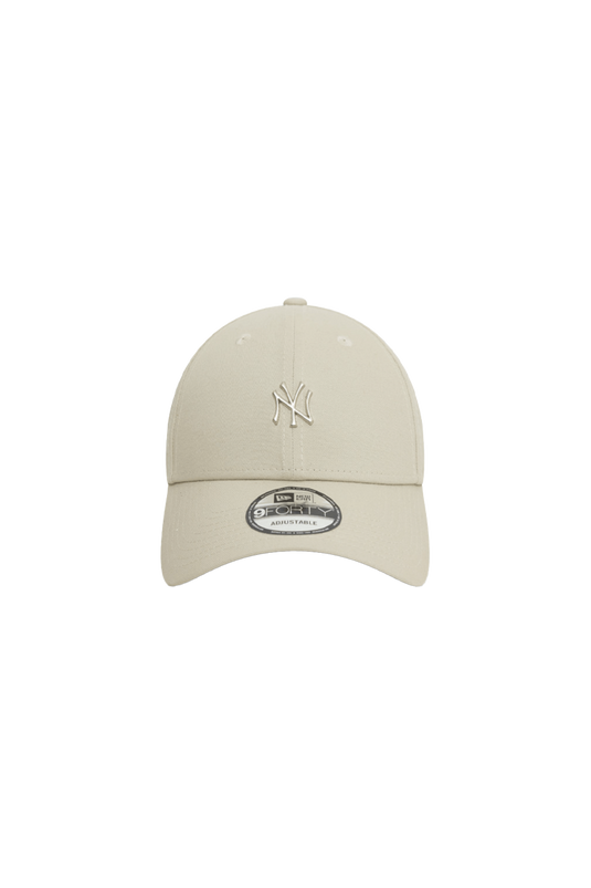 NEW ERA 940- METALLIC NEYYAN STN OS BEIGE