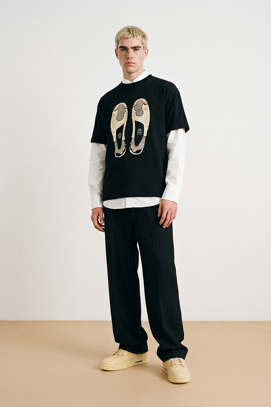 J BALVIN J4 SNEAKER PRINT TEE BLACK