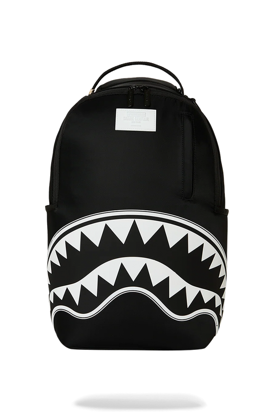 MOCHILA BLANCA Y NEGRA SHARK CENTRAL 2