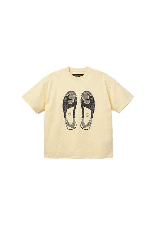 J BALVIN J4 SNEAKER PRINT TEE YELLOW