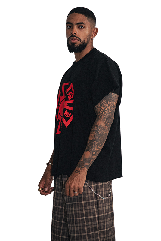 OMERTA SLEEVELESS BOXY TEE