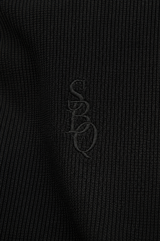 F024 SBQ NC26W BLACK HOODIE WOMEN
